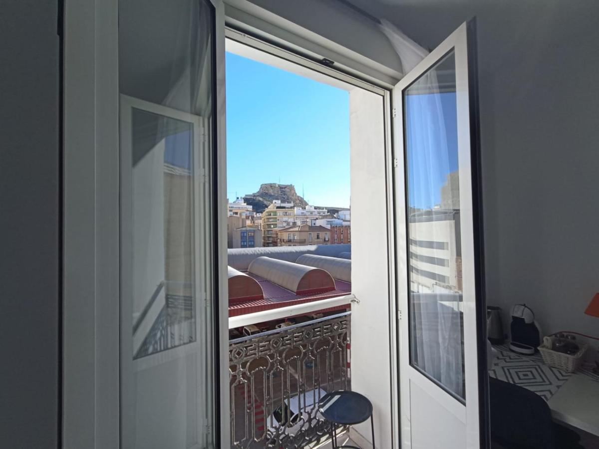 Room With Private Bathroom And Balcony Nearby The Mercado Central, Center And Beach Alicante Eksteriør bilde