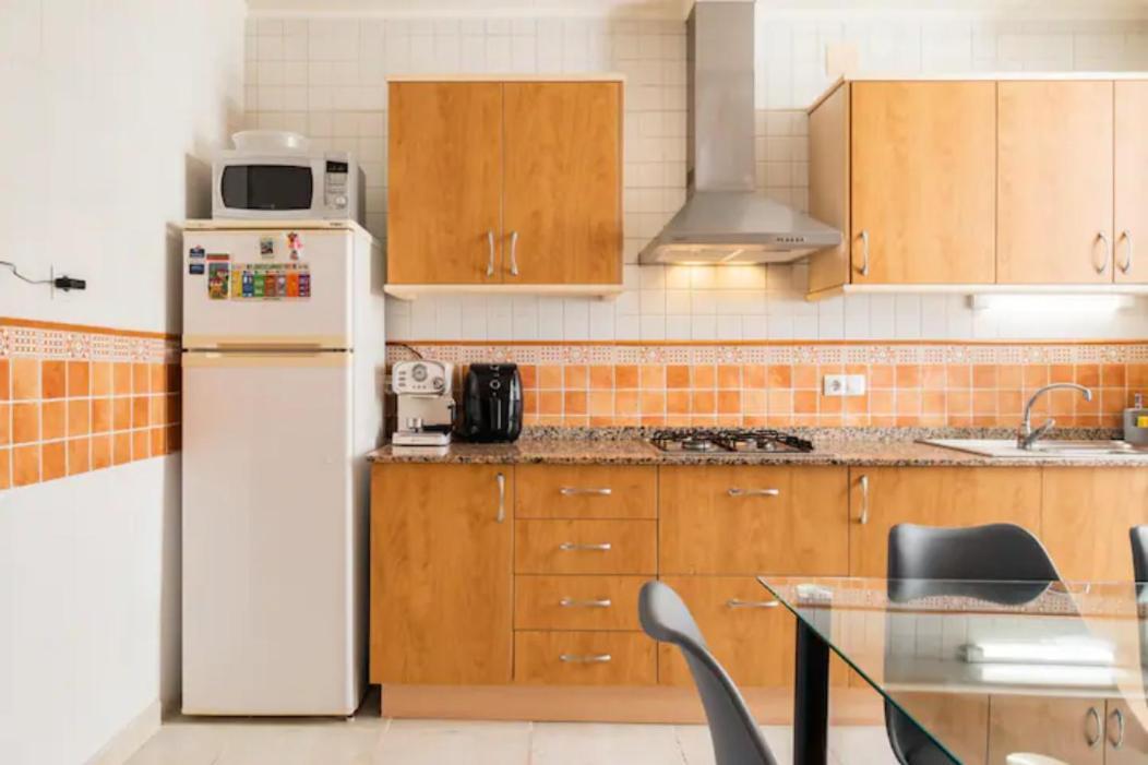 Room With Private Bathroom And Balcony Nearby The Mercado Central, Center And Beach Alicante Eksteriør bilde
